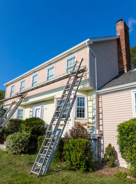 Affordable siding repair and maintenance services in Rowland, NC